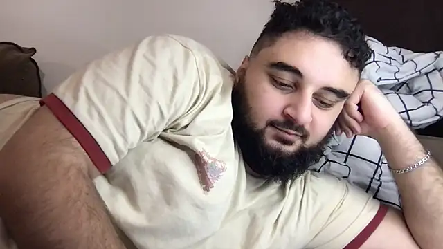 Snapshot of teddy_alan chatting on 12-05-25, 09:29 teddy alan online show from 12-05-25, 09:29