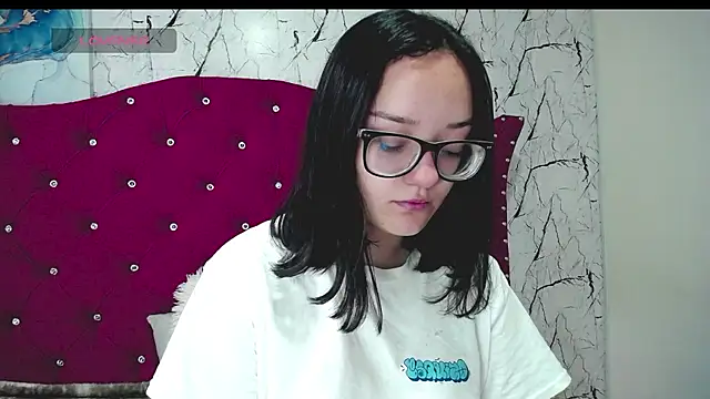 Snapshot of charlotte1-ls chatting on 12-08-24, 09:41 charlotte1-ls online show from 12-08-24, 09:41