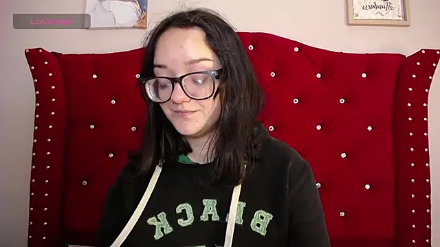 Snapshot of charlotte1-ls chatting on 01-06-25, 12:27 charlotte1-ls online show from 01-06-25, 12:27