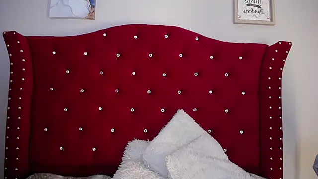 Snapshot of charlotte1-ls chatting on 02-24-25, 02:40 charlotte1-ls online show from 02-24-25, 02:40