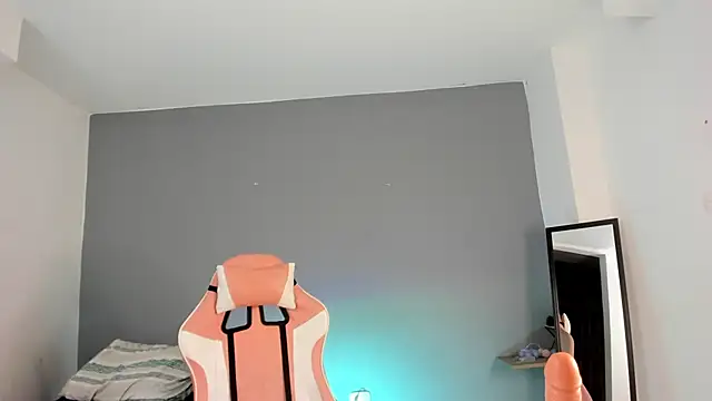 gwen ashly online show from 01-09-25, 09:37