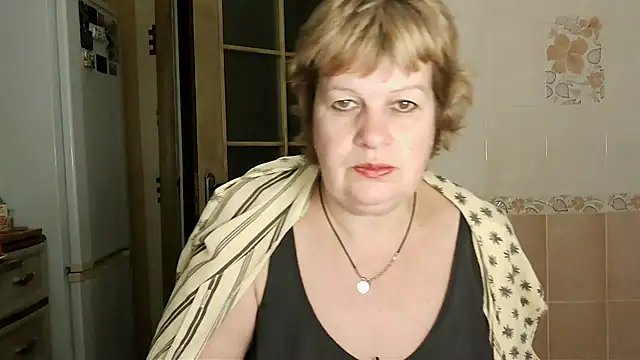 Ettie Tonia online show from 01-26-25, 02:08