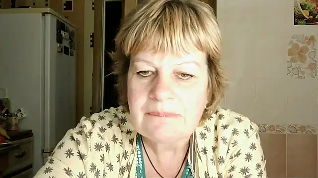 Ettie Tonia online show from 02-20-25, 03:52