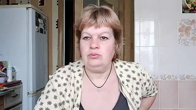 Ettie Tonia online show from 03-11-25, 09:02