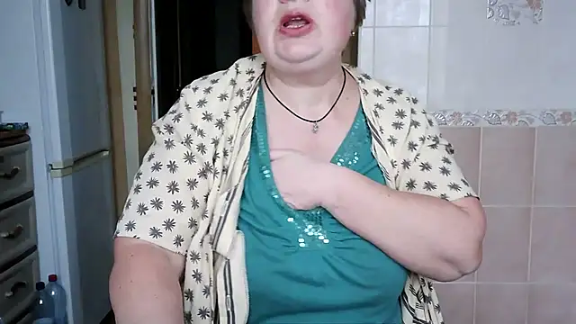 Snapshot of Ettie_Tonia chatting on 02-16-26, 07:15 Ettie Tonia online show from 02-16-26, 07:15