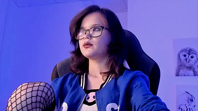 Elainebeness online show from 12-14-24, 10:50