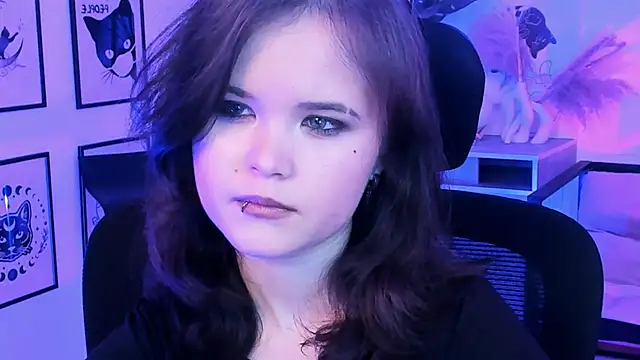 Elainebeness online show from 01-24-25, 10:51