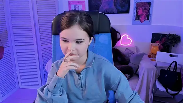 Elainebeness online show from 09-11-25, 07:14