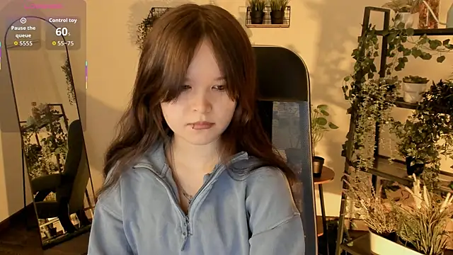 Elainebeness online show from 05-09-26, 10:48