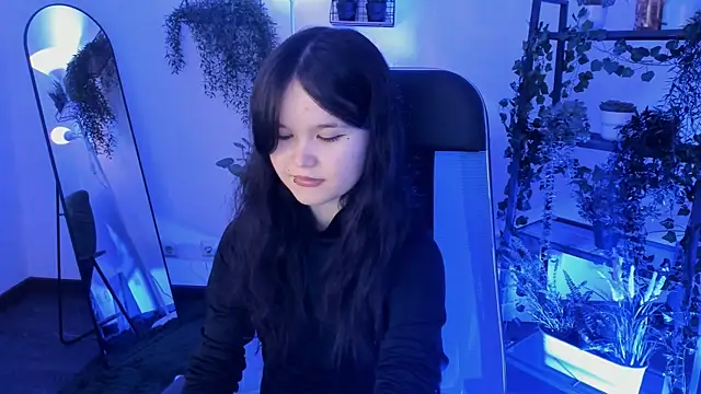 Snapshot of Elainebeness chatting on 06-05-26, 10:37 Elainebeness online show from 06-05-26, 10:37