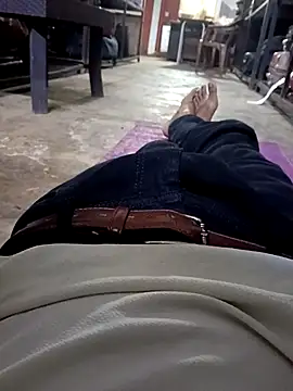 Snapshot of 1010SumiT chatting on 10-27-25, 03:38 1010SumiT online show from 10-27-25, 03:38