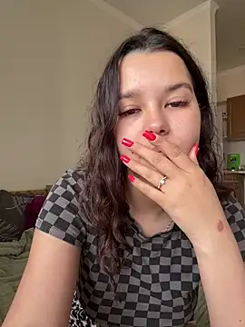 PoppyRobinson online show from 12-12-24, 08:14