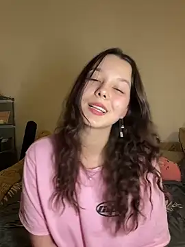 PoppyRobinson online show from 01-11-25, 06:12