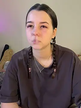 PoppyRobinson online show from 01-17-25, 11:17