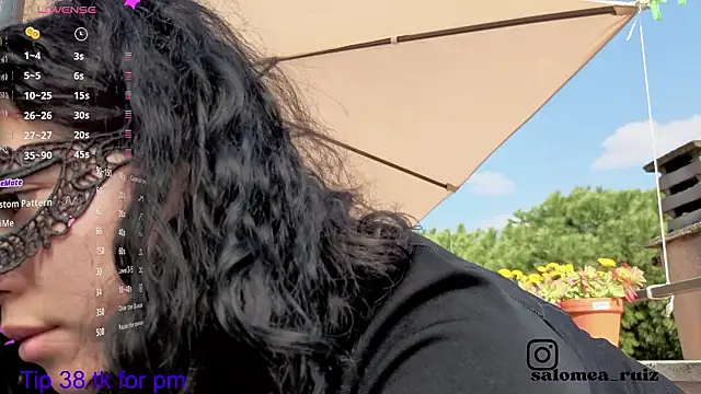 Snapshot of salomea_r chatting on 02-28-26, 11:22 salomea r online show from 02-28-26, 11:22