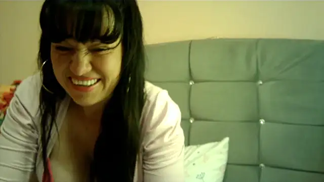 taylor198115 online show from 12-05-25, 06:33