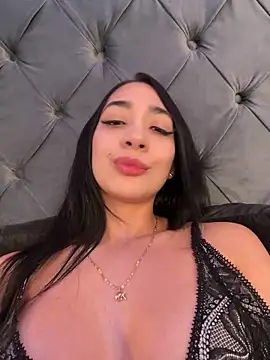 julieta jewel online show from 02-26-25, 04:56