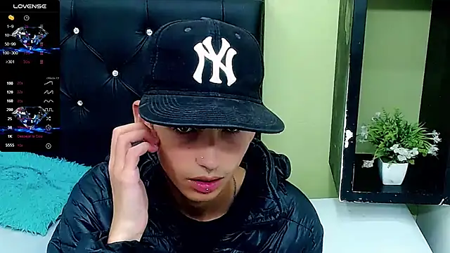 ttimy x boy online show from 01-07-25, 01:59