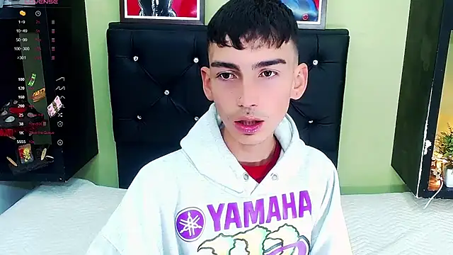 ttimy x boy online show from 01-25-25, 10:07