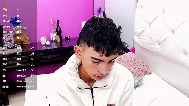 ttimy x boy online show from 01-30-25, 09:36