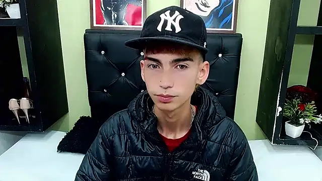 ttimy x boy online show from 03-10-25, 11:16