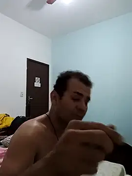 Snapshot of Gostozim7 chatting on 12-11-24, 03:24 Gostozim7 online show from 12-11-24, 03:24