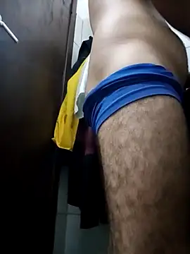 Snapshot of Gostozim7 chatting on 12-29-24, 06:03 Gostozim7 online show from 12-29-24, 06:03