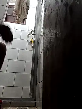 Snapshot of Gostozim7 chatting on 03-11-25, 08:42 Gostozim7 online show from 03-11-25, 08:42