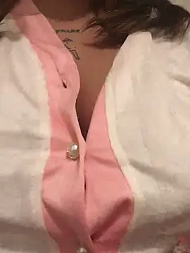 Miss oliviaa online show from 12-24-24, 12:55