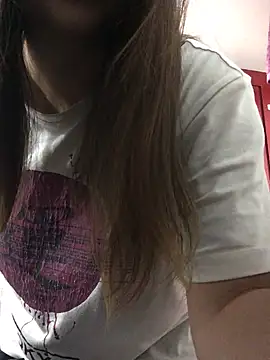 Miss oliviaa online show from 12-29-24, 05:22