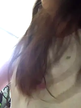 Miss oliviaa online show from 10-24-25, 12:12