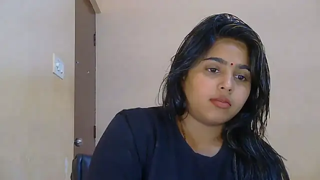 Snapshot of Sweet-Rani chatting on 04-10-26, 05:39 Sweet-Rani online show from 04-10-26, 05:39
