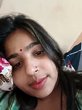 Snapshot of Sweet-Rani chatting on 05-03-26, 06:03 Sweet-Rani online show from 05-03-26, 06:03