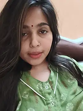 Snapshot of Sweet-Rani chatting on 07-10-26, 02:52 Sweet-Rani online show from 07-10-26, 02:52
