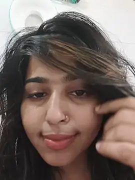Snapshot of Sweet-Rani chatting on 07-18-26, 11:47 Sweet-Rani online show from 07-18-26, 11:47