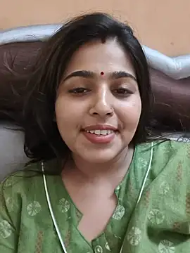 Snapshot of Sweet-Rani chatting on 07-20-26, 01:13 Sweet-Rani online show from 07-20-26, 01:13