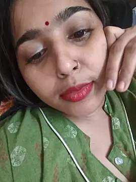 Snapshot of Sweet-Rani chatting on 08-05-26, 06:33 Sweet-Rani online show from 08-05-26, 06:33
