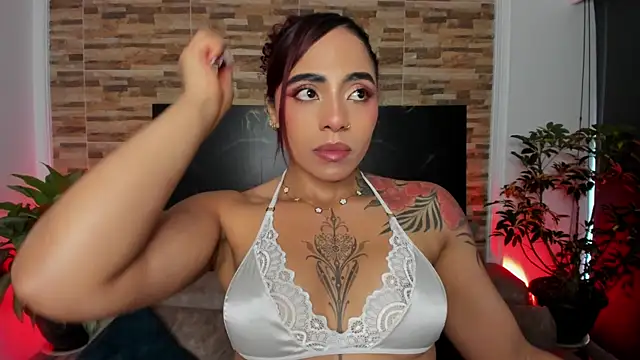 Snapshot of emilyfitness chatting on 04-29-26, 09:54 emilyfitness online show from 04-29-26, 09:54