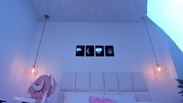 Brittany cute18 online show from 01-06-25, 09:19