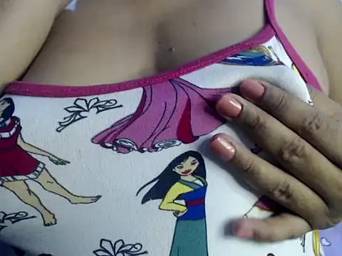 sofia livee online show from 10-01-25, 12:27
