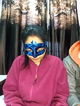 bigtitsqueen online show from 01-09-25, 07:42