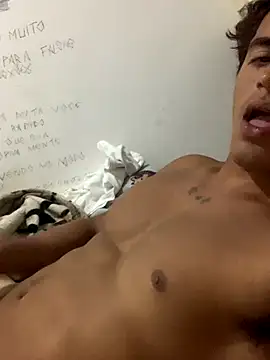 Snapshot of Babzinho_ chatting on 10-13-25, 07:36 Babzinho online show from 10-13-25, 07:36