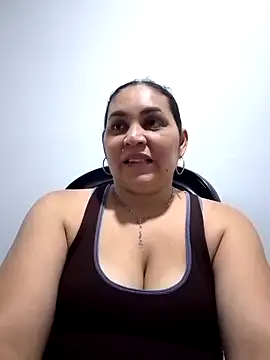 MirandaSoto online show from 01-24-25, 03:54