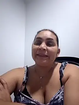 MirandaSoto online show from 01-27-25, 03:47