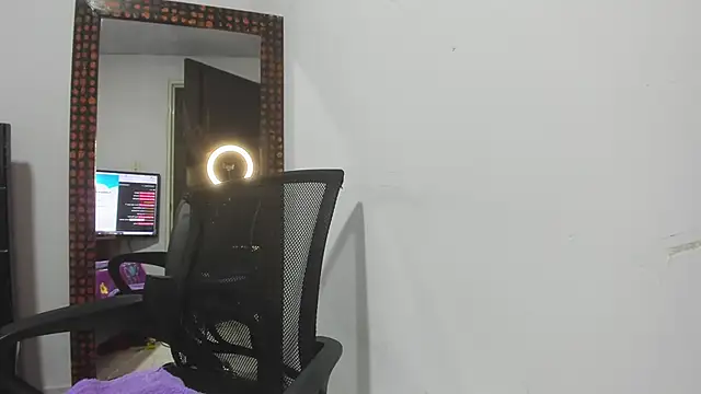 Karljensen33 online show from 01-19-25, 02:04