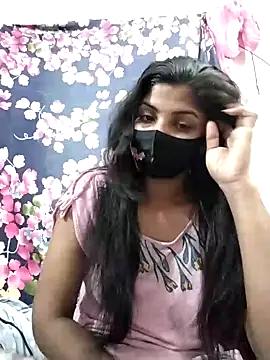 Cute-Lina online show from 12-30-24, 11:38