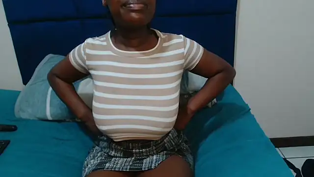 Snapshot of MilkyTitties chatting on 07-16-26, 09:26 MilkyTitties online show from 07-16-26, 09:26