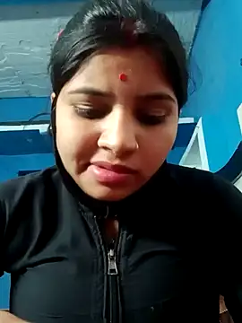 Snapshot of Nisha_Cute chatting on 02-05-25, 03:45 Nisha Cute online show from 02-05-25, 03:45