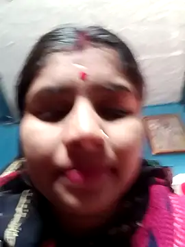 Snapshot of Nisha_Cute chatting on 02-15-25, 03:20 Nisha Cute online show from 02-15-25, 03:20