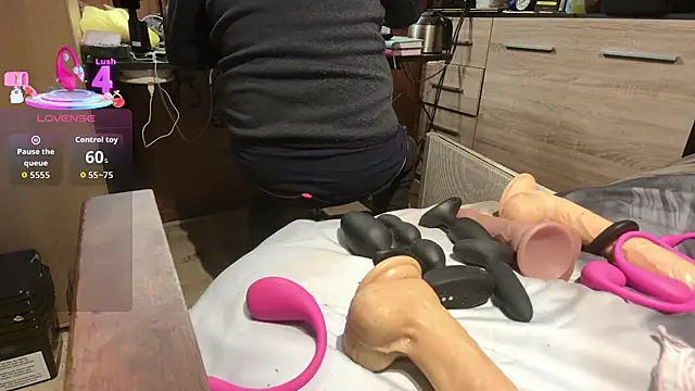 Snapshot of misteryman1956 chatting on 02-23-26, 06:55 misteryman1956 online show from 02-23-26, 06:55